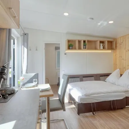 Holiday home Tiny Haus 33 Am Brombachsee Pleinfeld